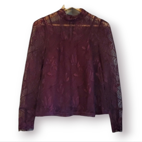 FRNCH Tops - Frnch lace blouse